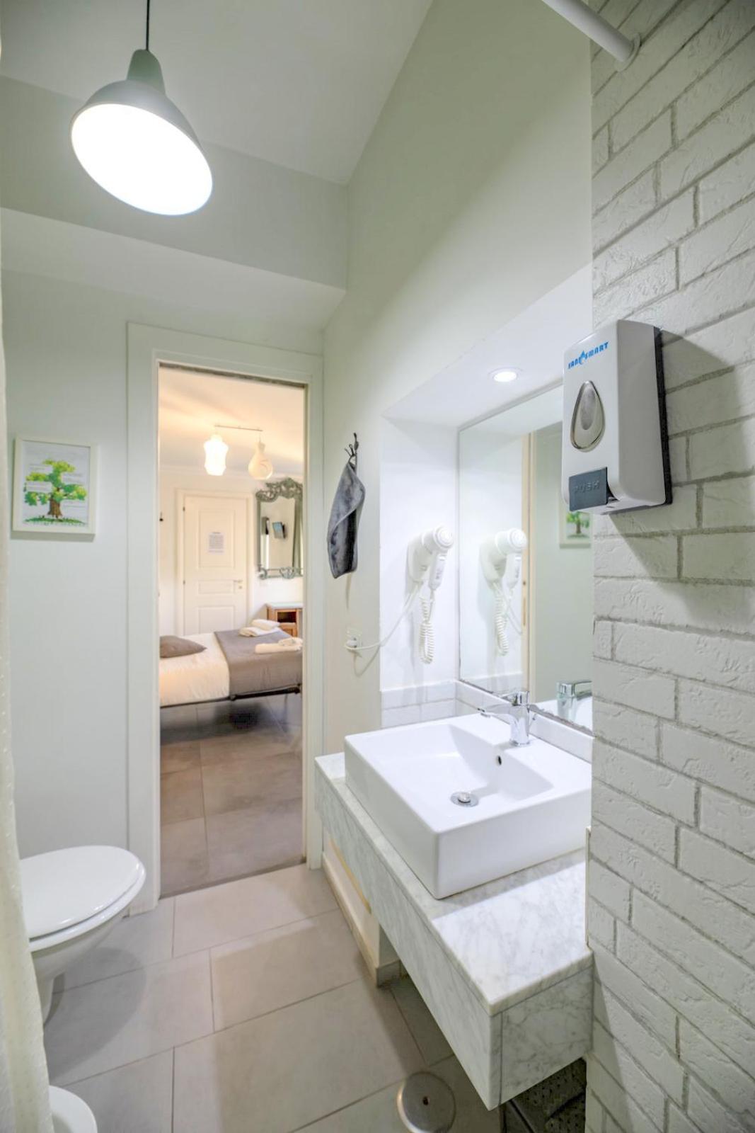 Mimi Terrace Apartment Наполи Екстериор снимка