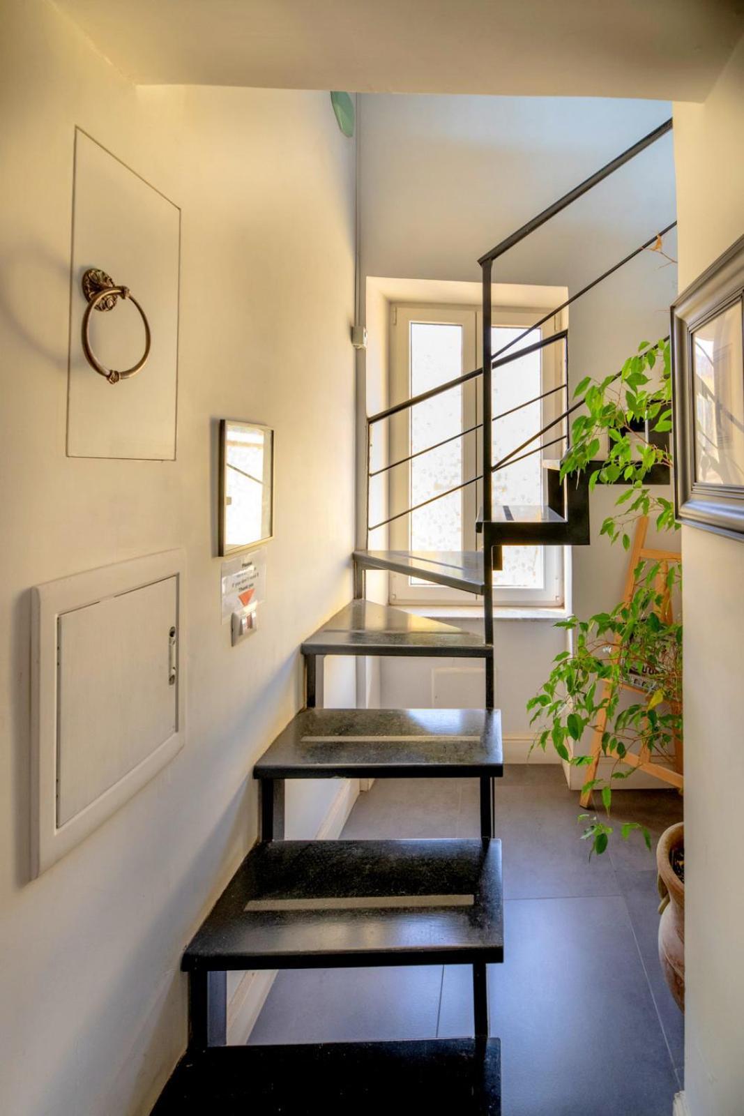 Mimi Terrace Apartment Наполи Екстериор снимка